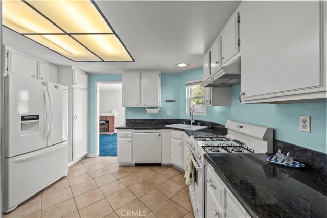 15716 Ada, Canyon Country, CA 91387