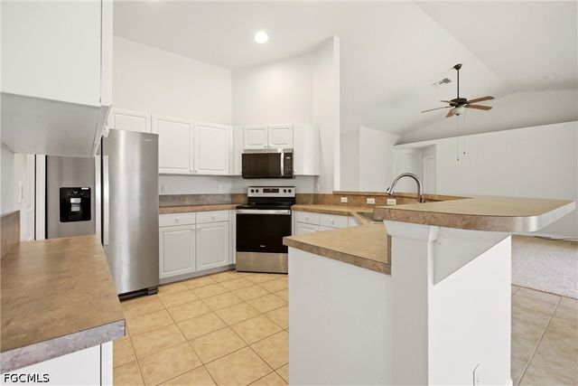 2600 SW 1st ST, Cape Coral, FL 33991