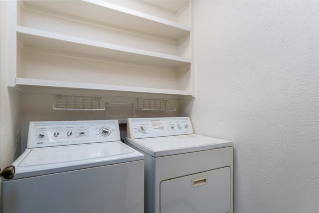 3709 Ravenhill Lane, Arlington, TX 76016