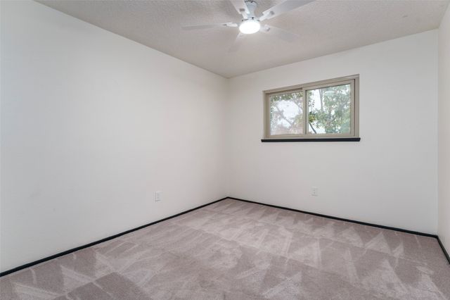 3709 Ravenhill Lane, Arlington, TX 76016