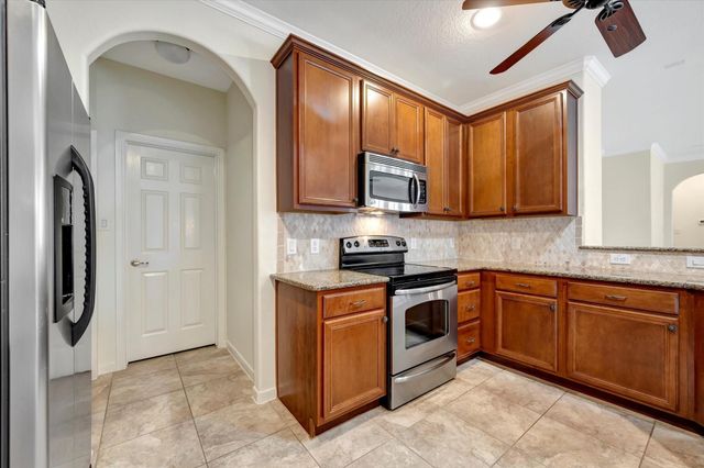 1619 Berlino Drive, Pearland, TX 77581