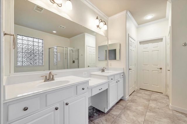 1619 Berlino Drive, Pearland, TX 77581