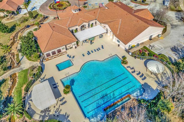 1619 Berlino Drive, Pearland, TX 77581