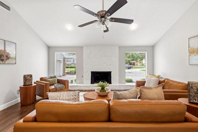 2119 Woodstream Drive, Kingwood, TX 77339