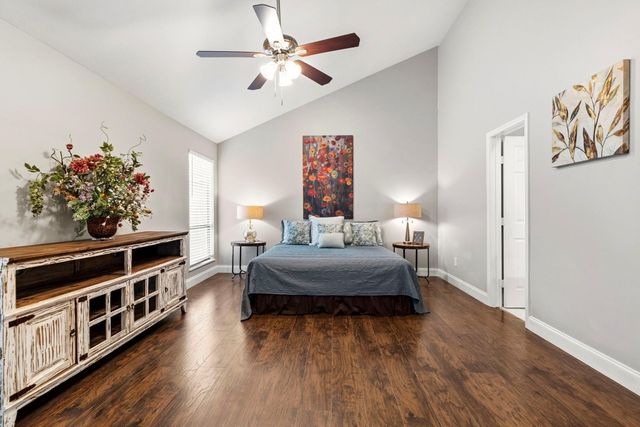 2119 Woodstream Drive, Kingwood, TX 77339
