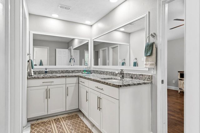 2119 Woodstream Drive, Kingwood, TX 77339