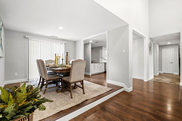 2119 Woodstream Drive, Kingwood, TX 77339