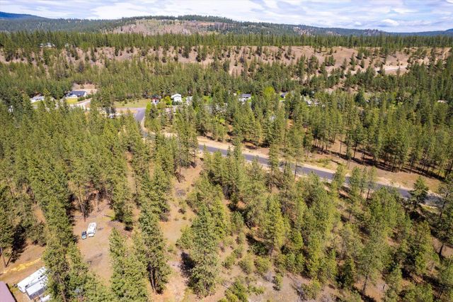 6550 Kate Dr, Nine Mile Falls, WA 99026