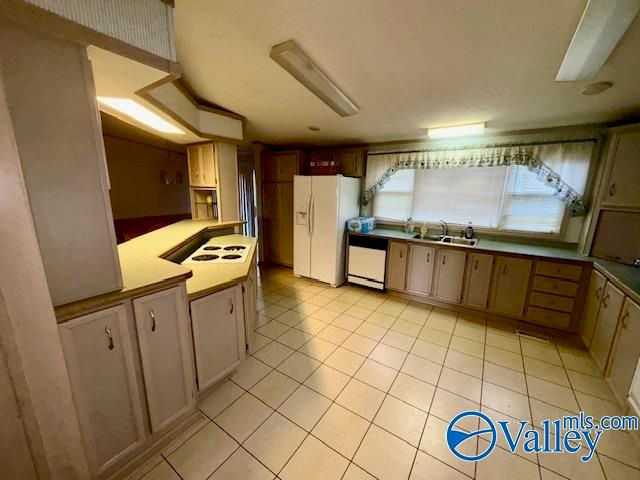 1726 County Road 585, Town Creek, AL 35672