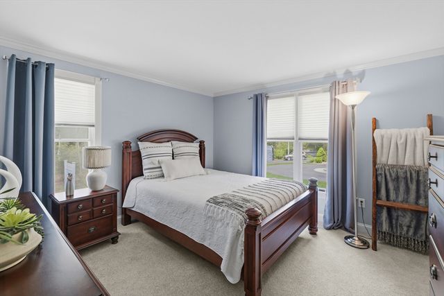 61 Montgomery, Lakeville, MA 02347