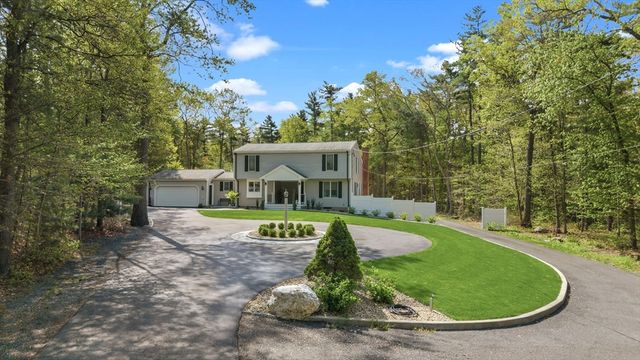61 Montgomery, Lakeville, MA 02347