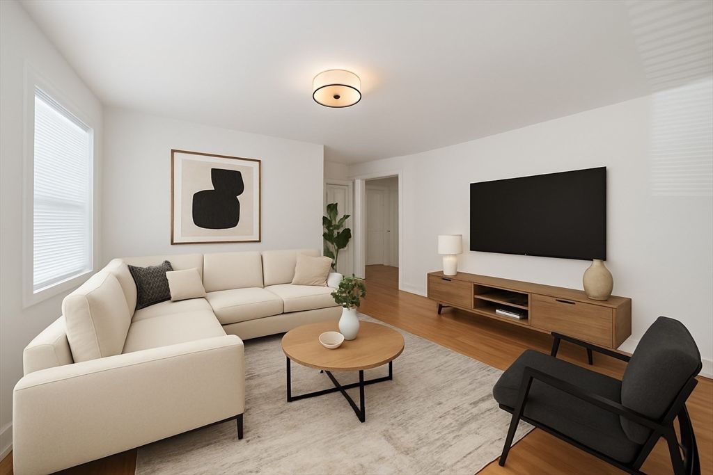 87 Floral St 1, Newton, MA 02461