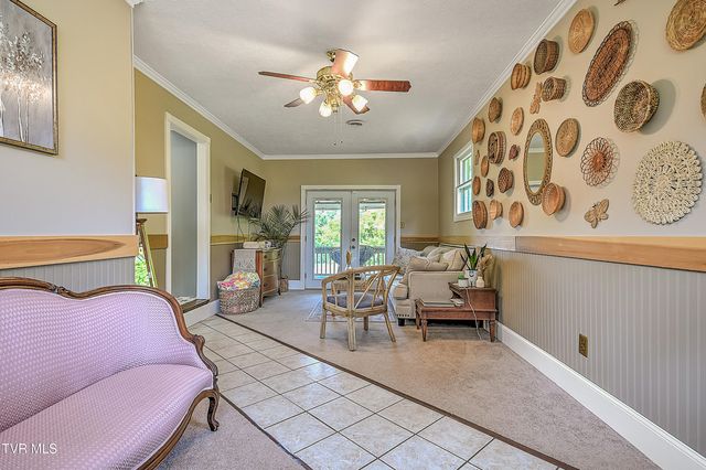 421 Hill Park Drive, Bristol, VA 24201