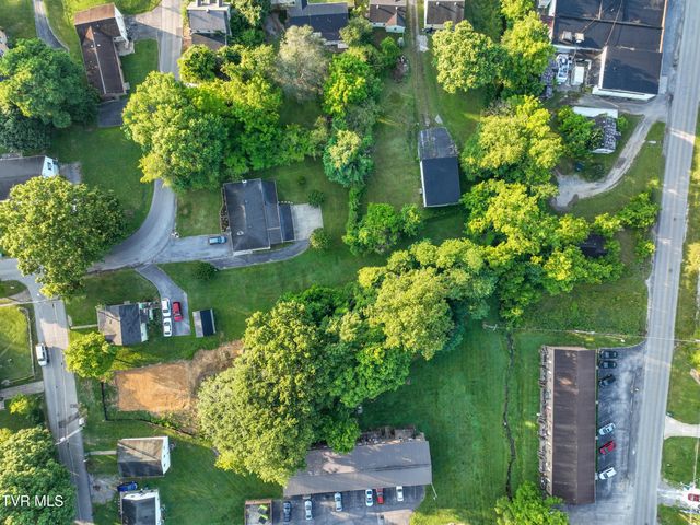 421 Hill Park Drive, Bristol, VA 24201