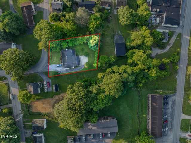 421 Hill Park Drive, Bristol, VA 24201