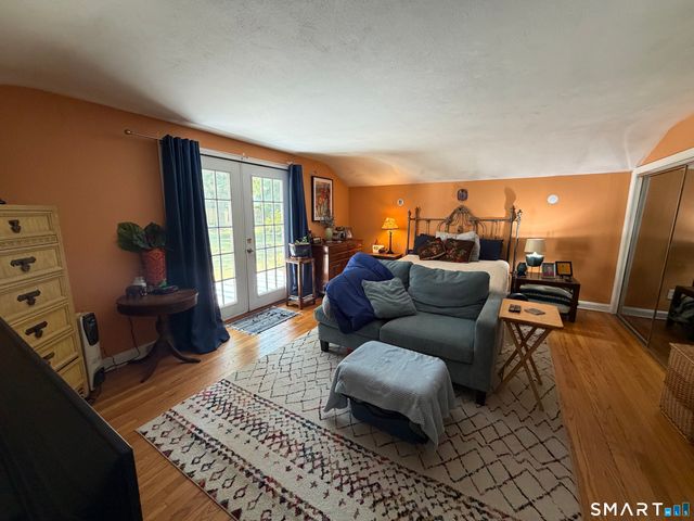 360 Griswold Street, Glastonbury, CT 06033
