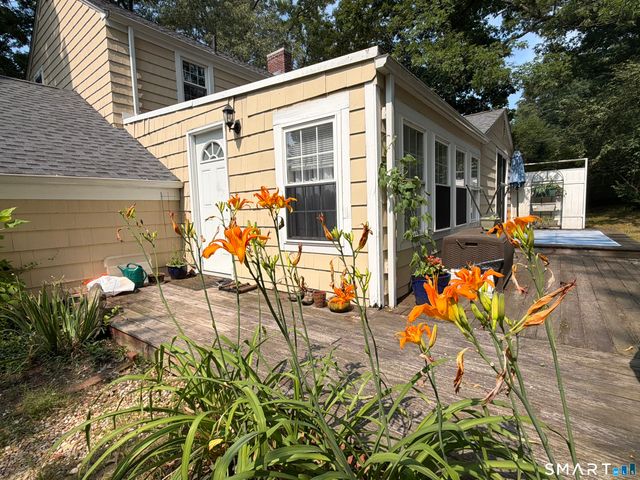 360 Griswold Street, Glastonbury, CT 06033