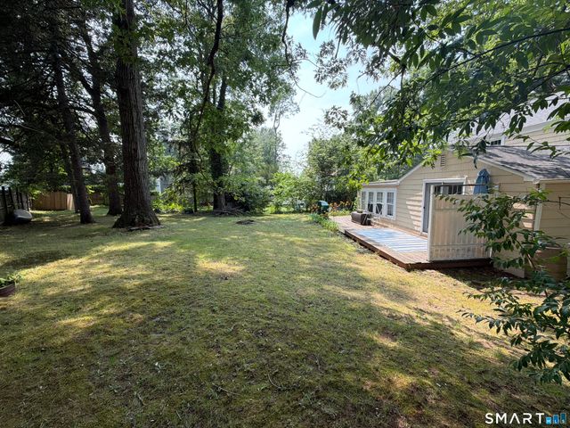 360 Griswold Street, Glastonbury, CT 06033