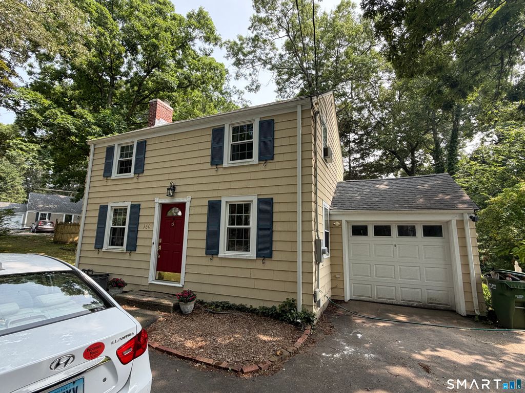 360 Griswold Street, Glastonbury, CT 06033