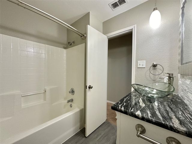 6920 Misty Meadow Lane, Arlington, TX 76002