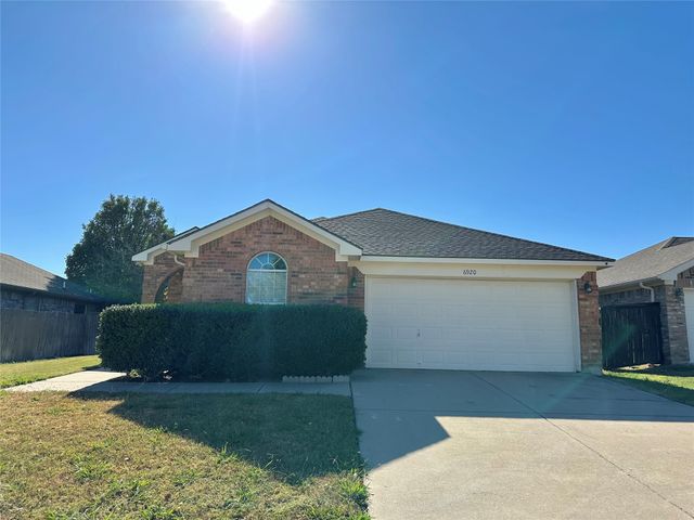 6920 Misty Meadow Lane, Arlington, TX 76002