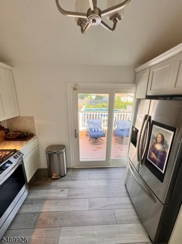822 Barry Ave, Perth Amboy City, NJ 08861