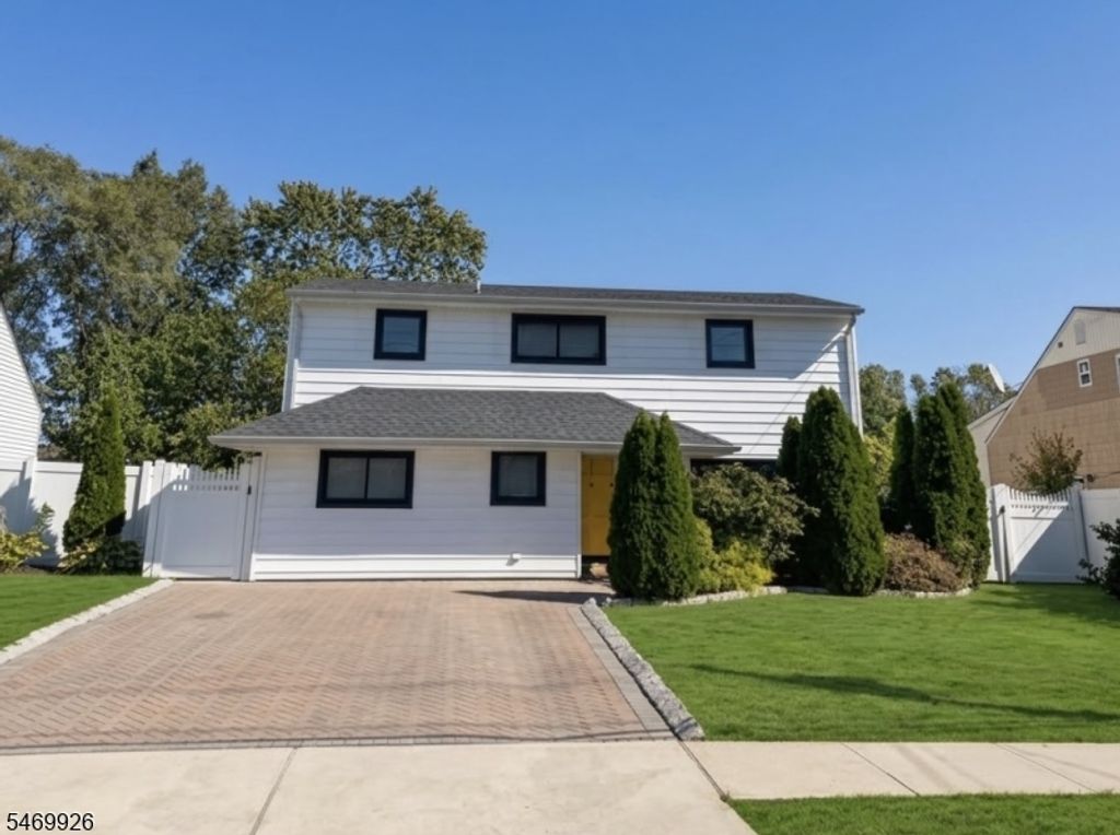 822 Barry Ave, Perth Amboy City, NJ 08861