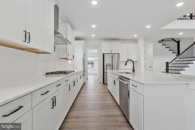 2024 ST. JAMES RD, Accokeek, MD 20607