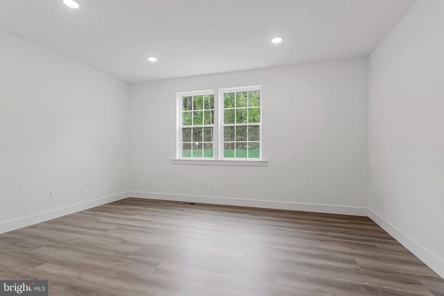 2024 ST. JAMES RD, Accokeek, MD 20607