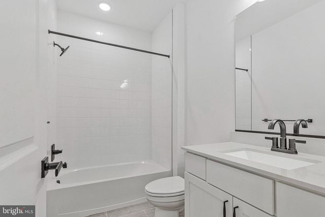 2024 ST. JAMES RD, Accokeek, MD 20607