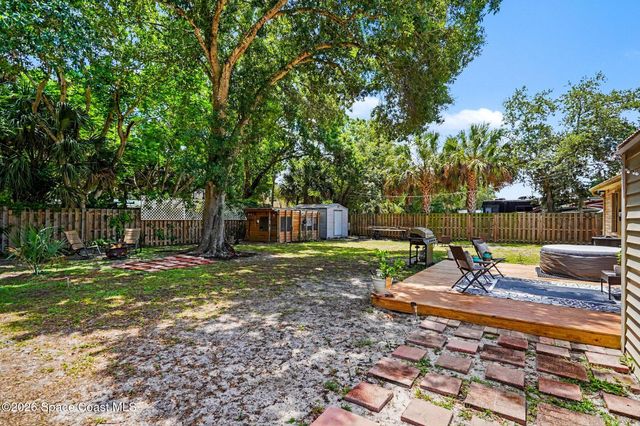 122 East Court, Melbourne, FL 32904