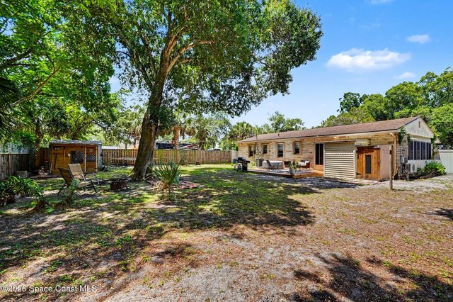 122 East Court, Melbourne, FL 32904