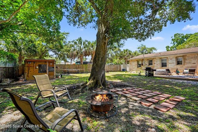 122 East Court, Melbourne, FL 32904