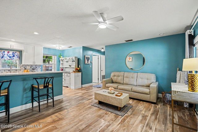 122 East Court, Melbourne, FL 32904