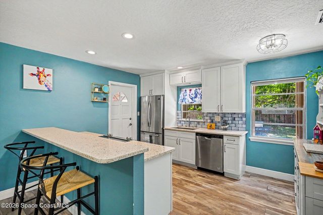 122 East Court, Melbourne, FL 32904