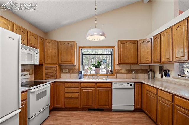 832 Wykagyl Road, Westcliffe, CO 81252