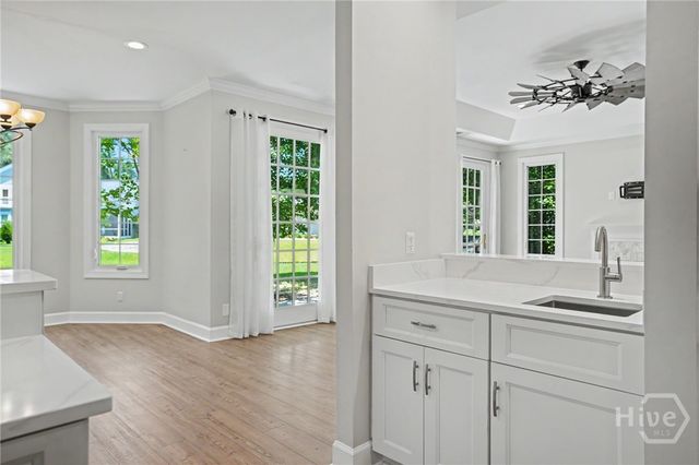 5 Willow Oak Circle, Savannah, GA 31411