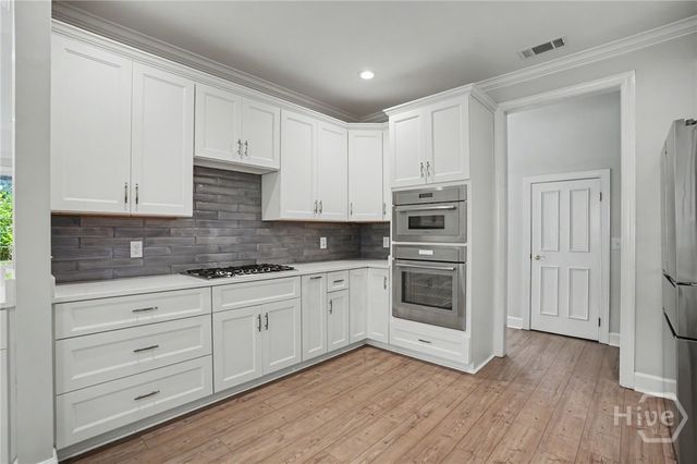 5 Willow Oak Circle, Savannah, GA 31411