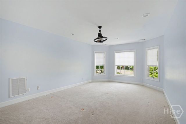 5 Willow Oak Circle, Savannah, GA 31411