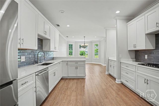5 Willow Oak Circle, Savannah, GA 31411