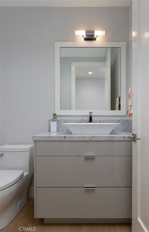 44 Balboa, Newport Beach, CA 92663