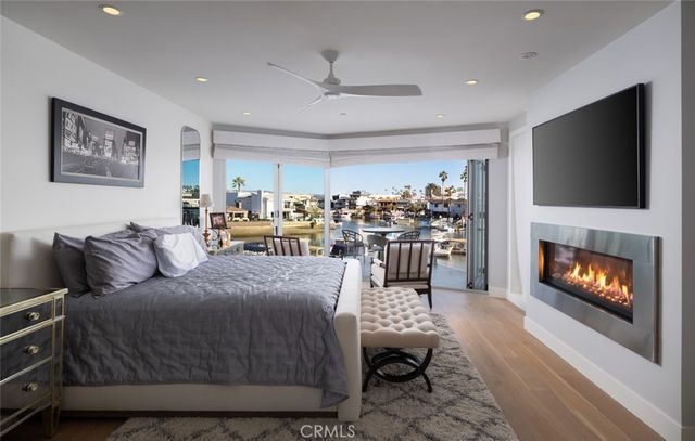 44 Balboa, Newport Beach, CA 92663