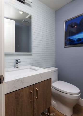 44 Balboa, Newport Beach, CA 92663