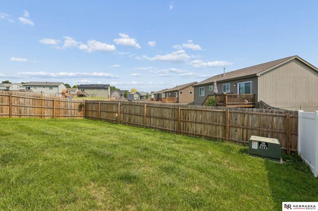 7813 N 149 Street, Bennington, NE 68007