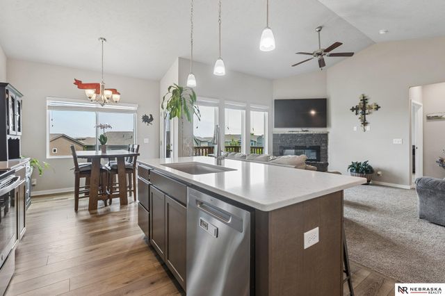 7813 N 149 Street, Bennington, NE 68007