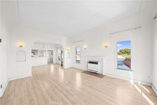2441 Fairmount, Los Angeles, CA 90033