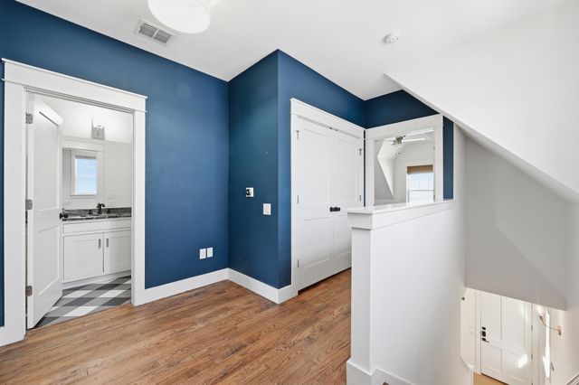 3203 Locke LN A, Austin, TX 78704