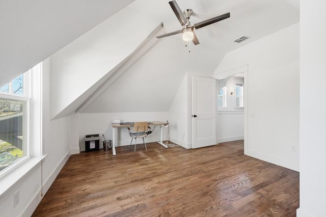 3203 Locke LN A, Austin, TX 78704