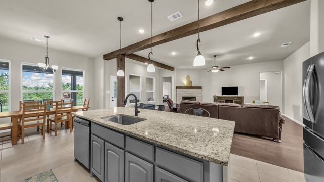 1021 Boulder Road, Weatherford, TX 76085