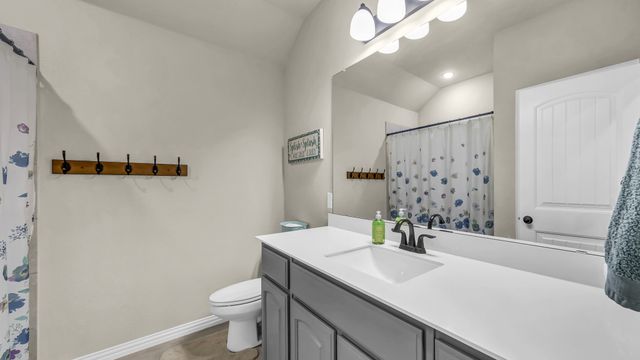 1021 Boulder Road, Weatherford, TX 76085